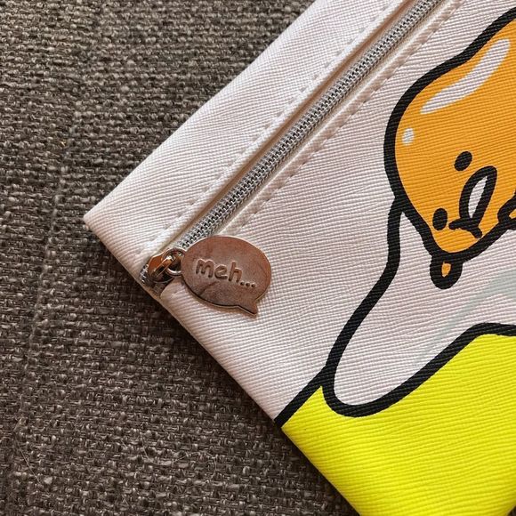 IPSY MAKEUP BAG - Picture 3 of 3